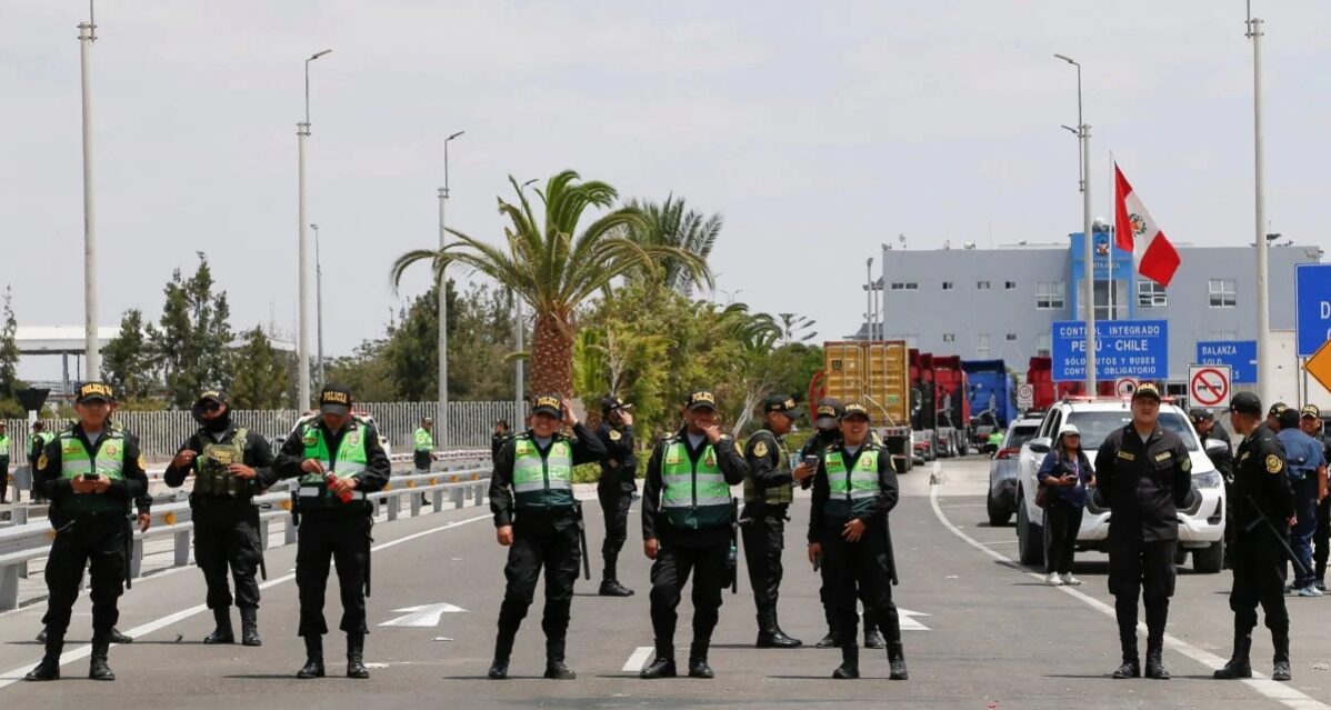 Peru Declares Border Emergency Amid Fears of Chilean Political Shift