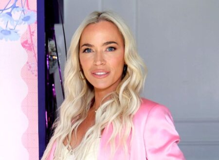 Reality Star Teddi Mellencamp’s Pink Hair Sparks Conversation Amid Melanoma Battle Reality Star Teddi Mellencamp's Pink Hair Sparks Conversation Amid Melanoma Battle