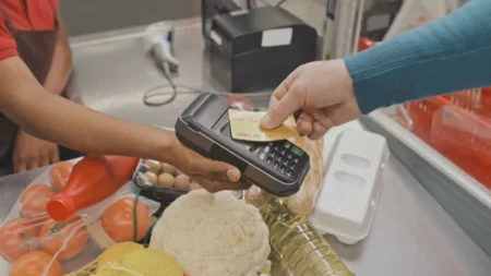 SNAP Benefits Delay Leaves Arkansas Family Scrambling for Food