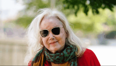 Sally Kirkland