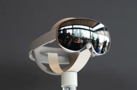 Samsung Galaxy XR Headset Global Expansion Planned for 2026 Samsung Galaxy XR