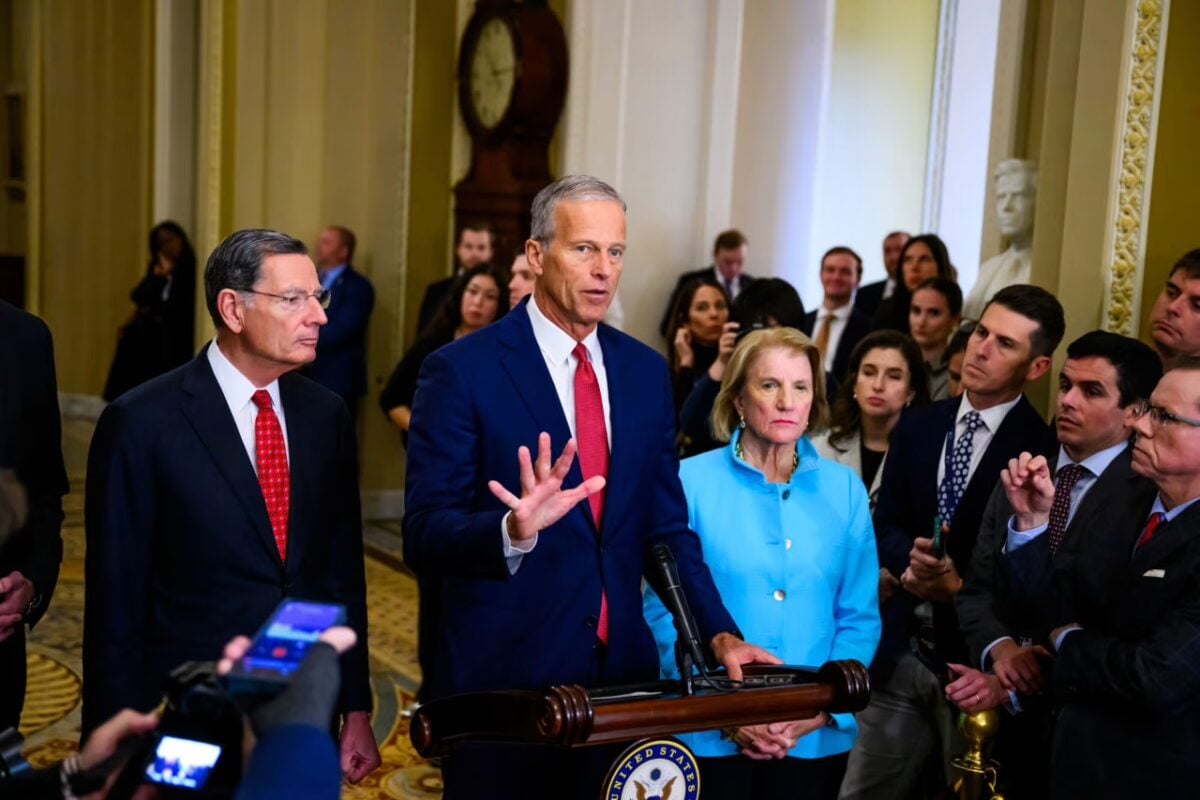 Senate Moderates Forge Government Shutdown Deal, Averting Deeper Crisis