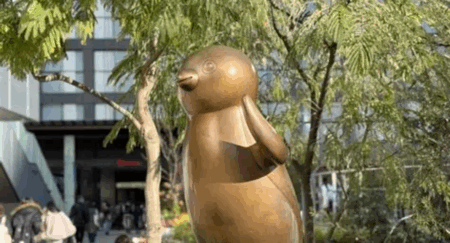 Tokyo’s Beloved Suica Penguin Announces Retirement, Stirring Public Nostalgia Suica Penguin retirement