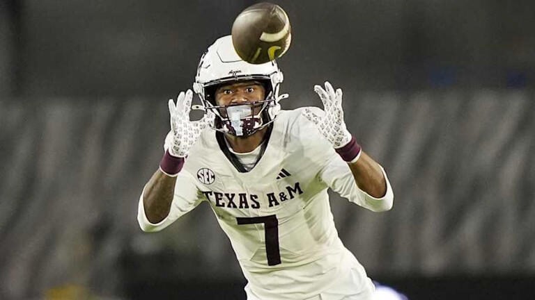 Texas A&M Football Clashes with Texas in High-Stakes Lone Star Showdown