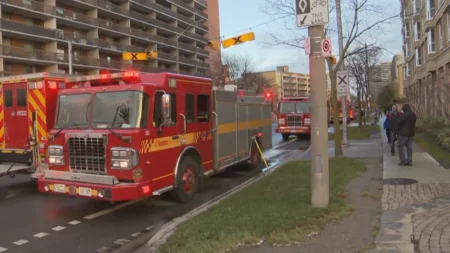 Toronto Thorncliffe Park Fire Displaces Over 100 in Massive Five-Alarm Blaze
