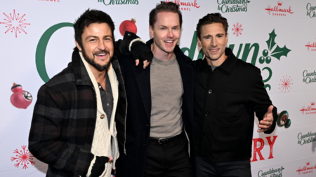 Hallmark Star Paul Campbell Crowns Trilogy His Greatest Accomplishment Three Wise Men trilogy