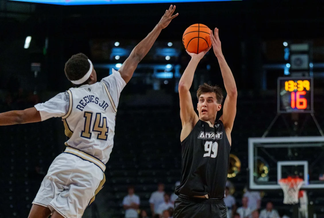 UConn vs Bryant prediction