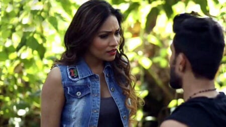 ওটিটি জগতে জনপ্রিয় কিছু ওয়েব সিরিজ, পরিবারসহ দেখার আগে ভাবুন! ওয়েব সিরিজ