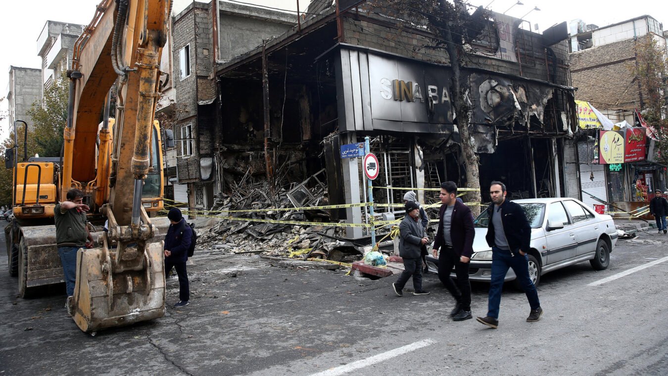 Iran Media Crackdown Fails as Exiled Channels Dominate News Cycle