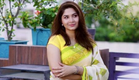 অর্চিতা স্পর্শিয়া