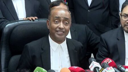 অ্যাটর্নি জেনারেল মো. আসাদুজ্জামান