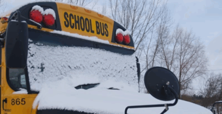 U.S. Winter Weather and Flight Delays Push Travelers Toward Buses bus cancellations