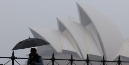 ঘূর্ণিঝড় ফিনা