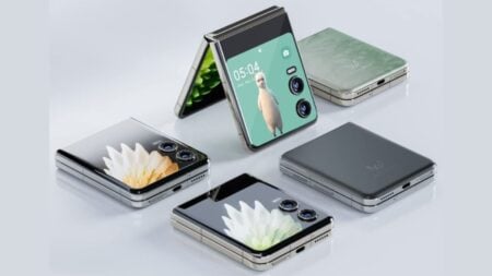 foldable iphone features