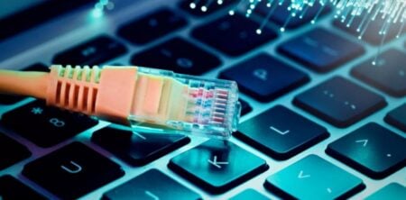 ইন্টারনেটে সাম্প্রদায়িক বিদ্বেষ