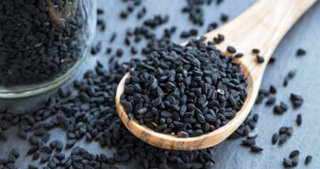 উচ্চ রক্তচাপ নিয়ন্ত্রণে কালোজিরা, জানুন এর অসাধারণ ৫ গুণ কালোজিরা