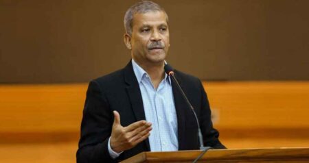 আইন উপদেষ্টা