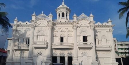 রোজ গার্ডেন