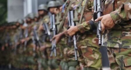 সেনা সদস্য