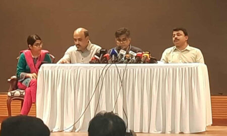 মাইলস্টোনে বিমান বিধ্বস্ত