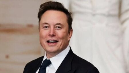 ইলন মাস্ক পেলেন ১ ট্রিলিয়ন ডলারের সর্বকালের সবচেয়ে বড় করপোরেট বেতন-প্যাকেজ