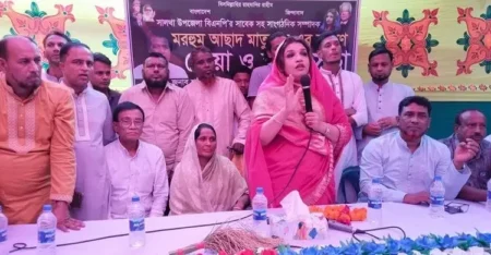 ঐক্যবদ্ধ থাকতে হবে