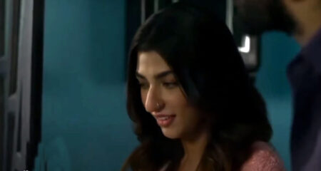 প্রতি মুহূর্তে ঘনিষ্ঠ দৃশ্য, ভুলেও কারও সামনে দেখবেন না এই ওয়েব সিরিজ ওয়েব সিরিজ