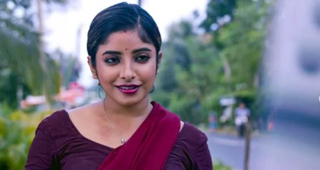 রোমান্সে ভরপুর এই ওয়েব সিরিজগুলো দর্শকদের মনে ঝড় তুলেছে! ওয়েব-সিরিজ