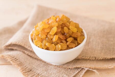 খালি পেটে কিশমিশ