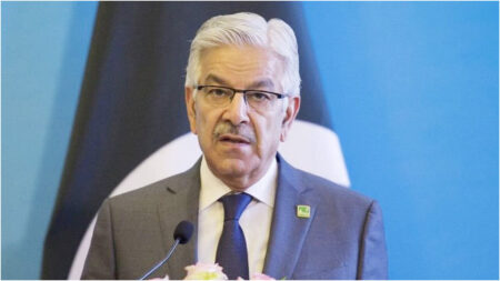 প্রতিরক্ষামন্ত্রী খাজা আসিফ