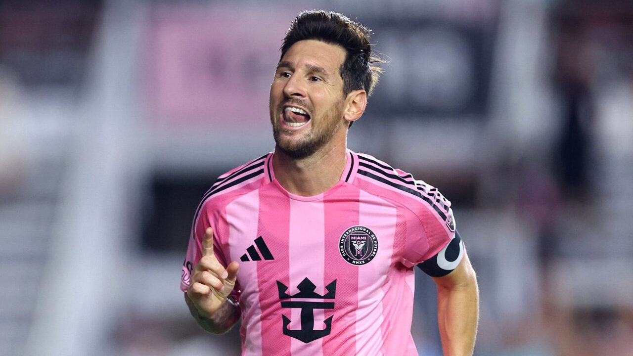 Porno videolarda eng faol qizlar Avtomobilda shaxsiy jinsiy aloqa video