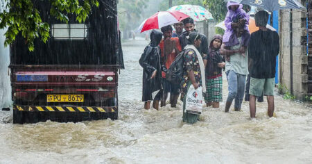 শ্রীলঙ্কায় ভারী বন্যা-ভূমিধসে ৪৪ জনের মৃত্যু, নিখোঁজ ২১ ৪৪ জনের মৃত্যু