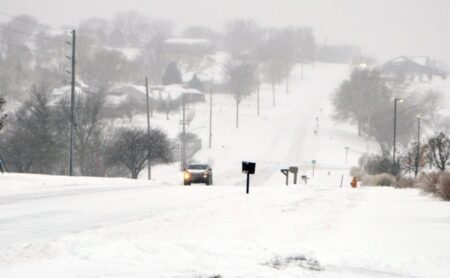 Winter storm to become bomb cyclone