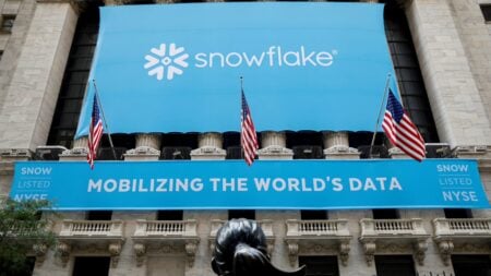 Anthropic Secures Major $200M AI Deal with Snowflake for Enterprise Claude Access