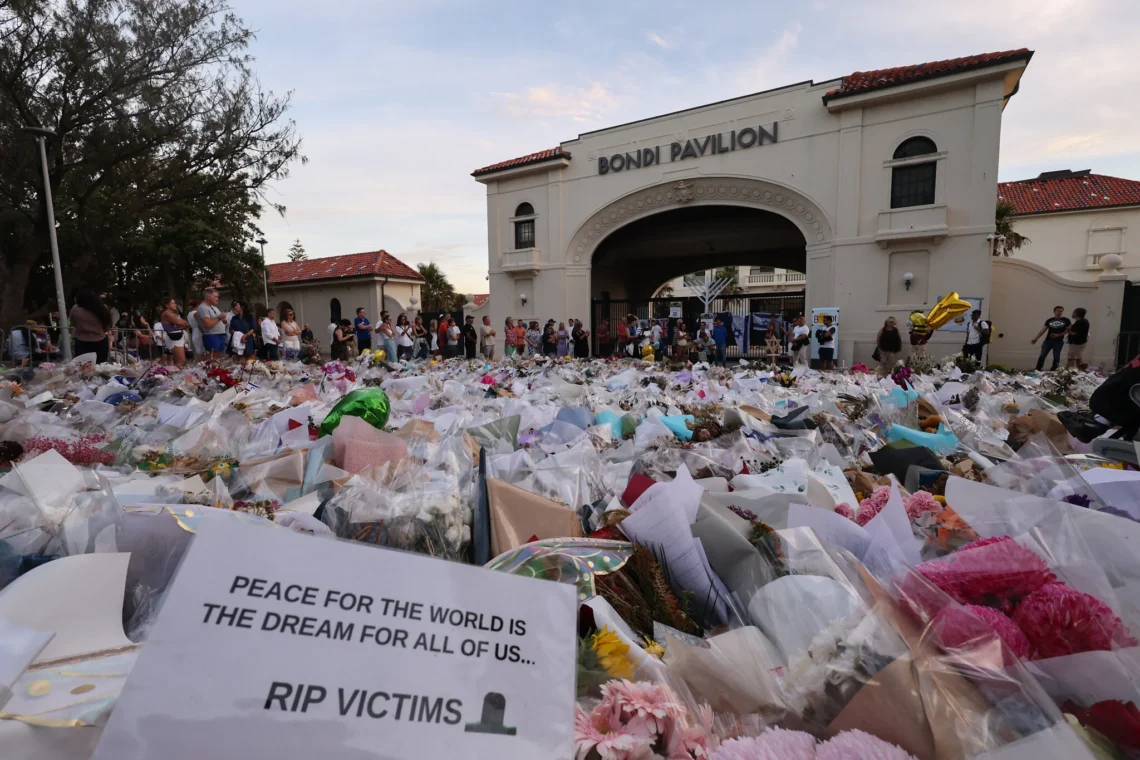 Australia Unites in Day of Reflection for Bondi Beach Shooting Victims