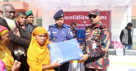 শীতবস্ত্র বিতরণ