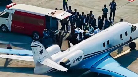 এয়ার অ্যাম্বুলেন্স