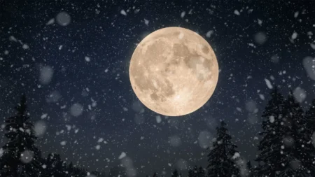 Cold Moon Supermoon 2025 Why This Decembers Full Moon Is So Unique