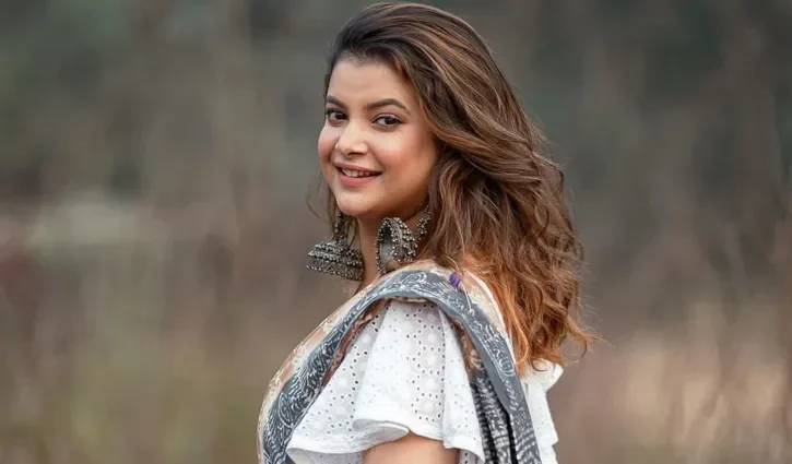 অভিনেত্রী শবনম ফারিয়া