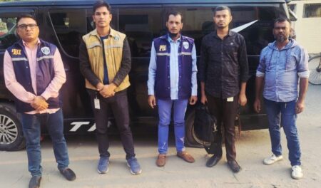 পিবিআইয়ের তৎপরতায় সাড়ে তিন বছর আগে চুরি হওয়া গাড়ি উদ্ধার Manikganj