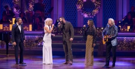 Lauren Daigle Hosts and Performs at CMA Country Christmas 2025 Special Lauren Daigle