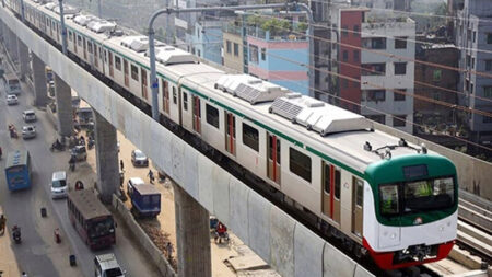 মেট্রোরেলের যাত্রী