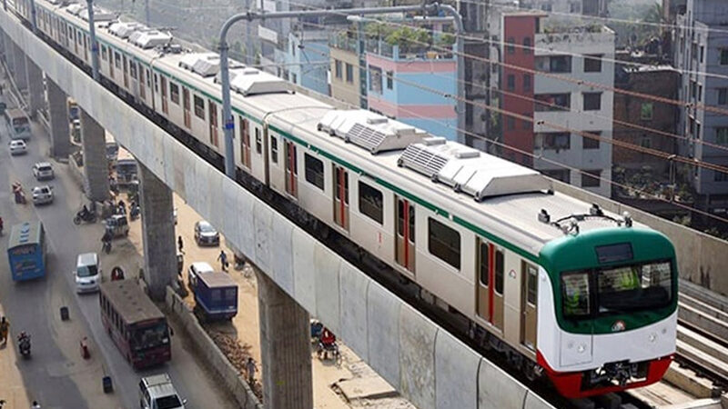 মেট্রোরেলের যাত্রী