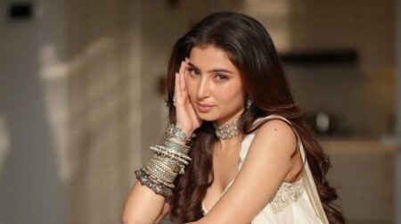 রণবীরের হাঁটুর বয়সি নায়িকা