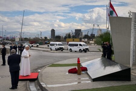 Pope’s Beirut Visit Concludes with Emotional Port Blast Memorial