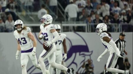 Vikings defense forces six turnovers
