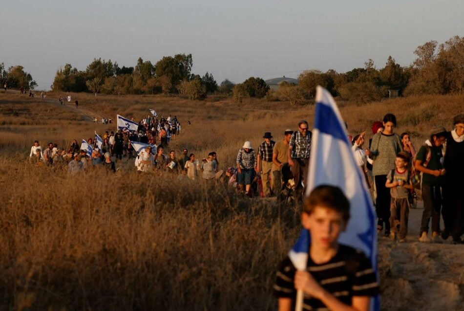 Israeli Activists Breach Gaza Border in Provocative Resettlement Push