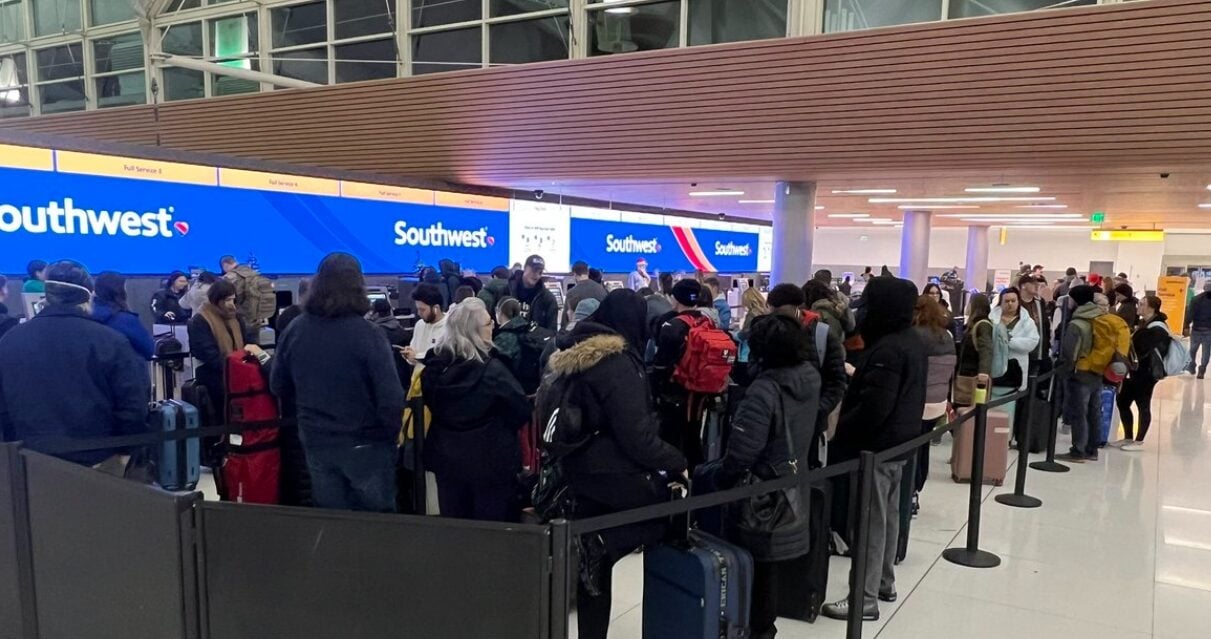 Chaos at O’Hare: Thanksgiving Storm Creates Massive TSA PreCheck Delays TSA PreCheck lines
