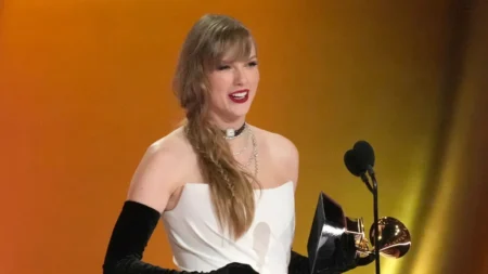 Taylor Swift Makes Major $1 Million Donation to Feeding America This Holiday Season