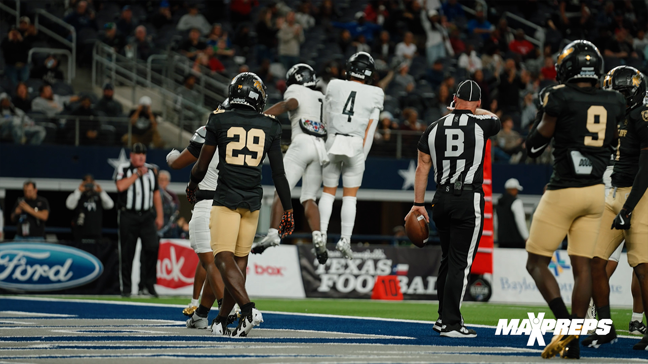 Texas High School Football Showdown: Undefeated Randle Faces South Oak Cliff in Championship Rematch